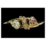 10K Tri-color gold leaf design ring, size 7,