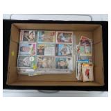 Lot, baseball cards- a few 60