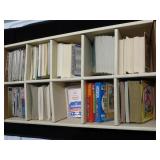 Lot, many different makes of Baseball Cards from