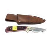 Schrade 156RPB knife with leather sheath,
