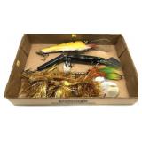 Lot: 4-Assorted Large Lures