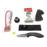 Lot: Pachmayr CI-L-BLK Grips in box, DU Knife in