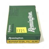 Box of 12 Ga. 2.75" Remington 00 buckshot loads,