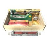 Lot, RCBS reloading scale and 4 assorted charge