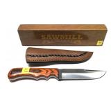 Sawmill Cutlery SM17 hunting knife with leather