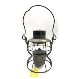 Dietz #999 N.Y.C.S. railroad lantern with clear