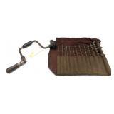 Lot, carpenters bit brace with 13 wood bits