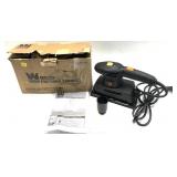 Wen 1/3 sheet finishing sander Model 6313 with box