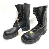 Pair of Vibram Steel toe guard boots, size 10D