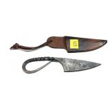 Custom Damascus steel blade knife with  leather