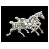 Sterling silver two horses pin, 5.5 grams