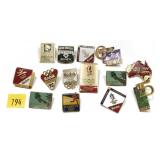 Lot, pinbacks, 14 pcs.