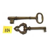 Lot, 2 vintage keys