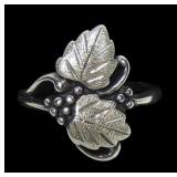 Sterling silver leaf motif ring, new, size 8.5