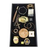 Lot, jewelry, personal palm lamp, Wyatt Ladies