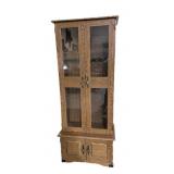Oak 6 gun 2-door gun cabinet with 2-door base,