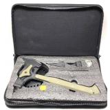 Hogue EX-T01 Tomahawk with 2 spike attachments