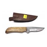 Custom handmade Damascus blade knife with