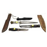 Lot, 3 assorted hunting knives in leather sheaths