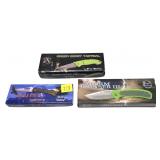 Lot, 3 assorted Frost Cutlery folding knives,