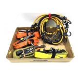 Lot: Ratchet straps and bungee cords