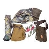 Lot, assorted canvas cases, screw in tree stand
