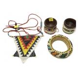 Lot, Native American hand beaded jewelry and