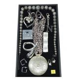 Lot, fashion jewelry