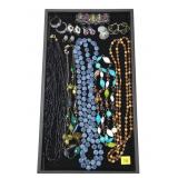 Lot, fashion jewelry