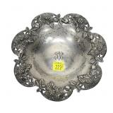 Sterling silver Tiffany & Co. 6 1/2' dish,