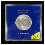 1922 Peace dollar in U.S. Government holder, BU
