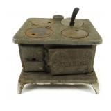 Charm Cast Iron Stove w/ burner covers & handle,