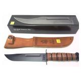Ka-Bar U.S. Army hunting knife with Ka-Bar U.S.