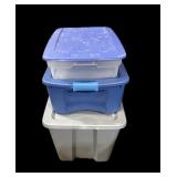 Lot, 3 assorted sized totes with lids - NO