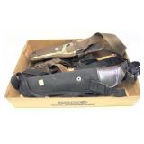 Lot: 2 shoulder holsters, Uncle Mikes Size 2 and