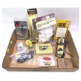 Lot: Williams sights, and gun accessories