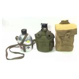 Lot: Military canteens and WWII pouch