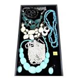 Lot, fashion jewelry