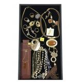 Lot, fashion jewelry, including Lia Sophia