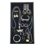 Lot, fashion jewelry