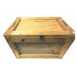 Wooden crate, 21 1/2" x 14" x 14 1/2