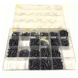 Lot, assorted field points in plastic case