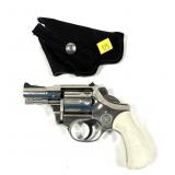 High Standard Sentinel R-101 .22 LR D.A, Revolver,