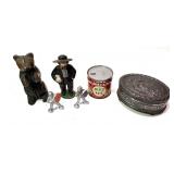Lot: Toy soldiers, C/I Bear bank, C/I Amish