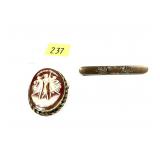 Lot, gold filled cameo brooch and bar pin