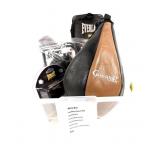 Lot, assorted boxing accessories includes
