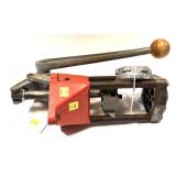 Lee press - no markings