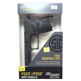 SIG Sauer P320-P250 grip module in box