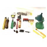 Lot, assorted reloading items including: