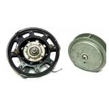 Lot: 2 Vintage fishing reels, includes: